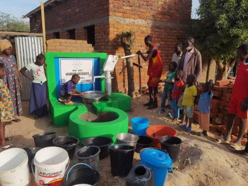 Anvarkhon-and-Barnos-Clean-Water-Well-for-Africa2