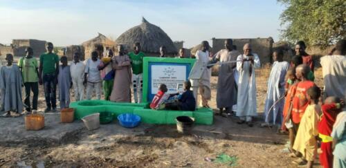 IN THE NAME OF ALLAH,MOST MERCIFUL,MOST COMPASSIONATE, THIS WELL WAS BUILT BY SAMKA,HAZIM,HAMED AND DAMIR CVRK ON BEHALF OF HASO AND SABIR CVRK AND ZIJAD AND BAJAZIT HUSIC,MAY ALLAH BLESS TH (3)