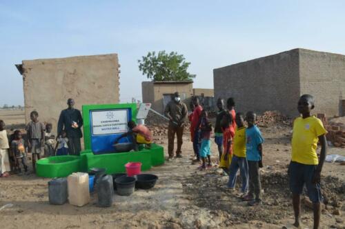 Masal Cafe CustomersWater Well-Clean Water (4)