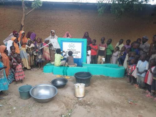 bayram-uzuk-serdar-haydar-leyla-clean-water-well-for-africa-3