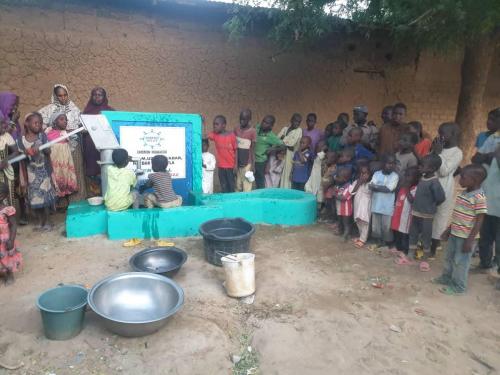 bayram-uzuk-serdar-haydar-leyla-clean-water-well-for-africa-5